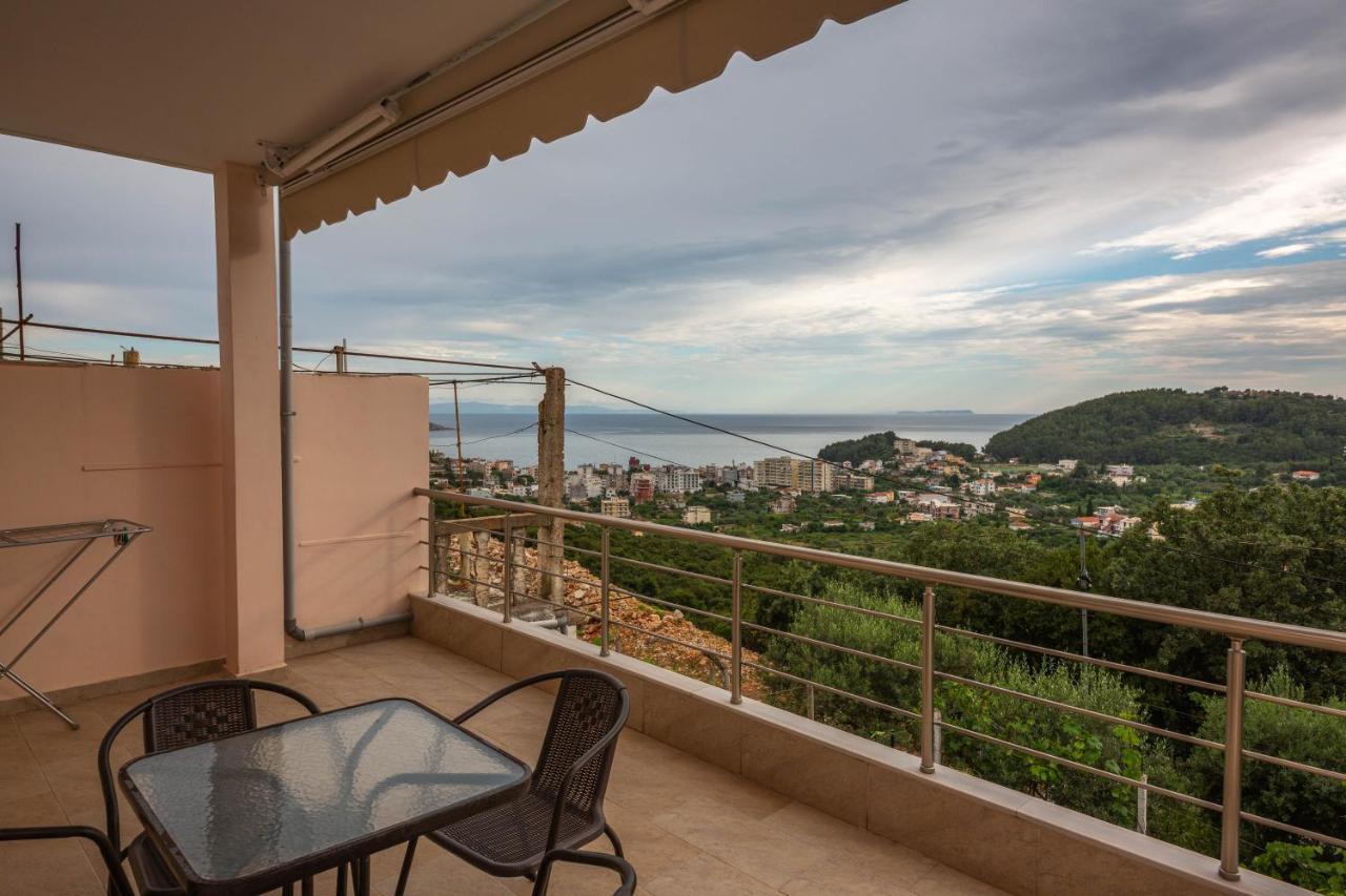 Villa Rondo Himare Bagian luar foto
