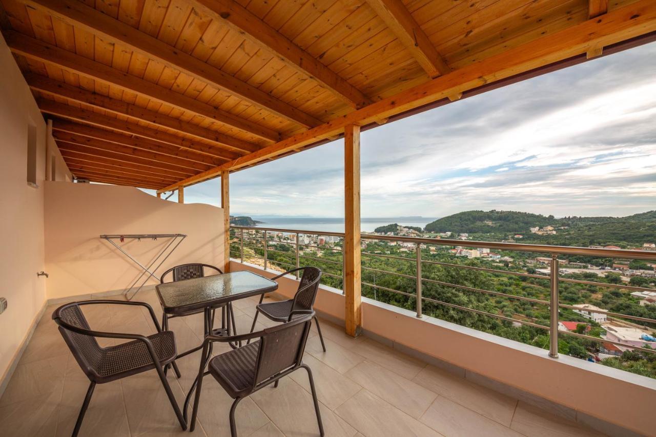 Villa Rondo Himare Bagian luar foto
