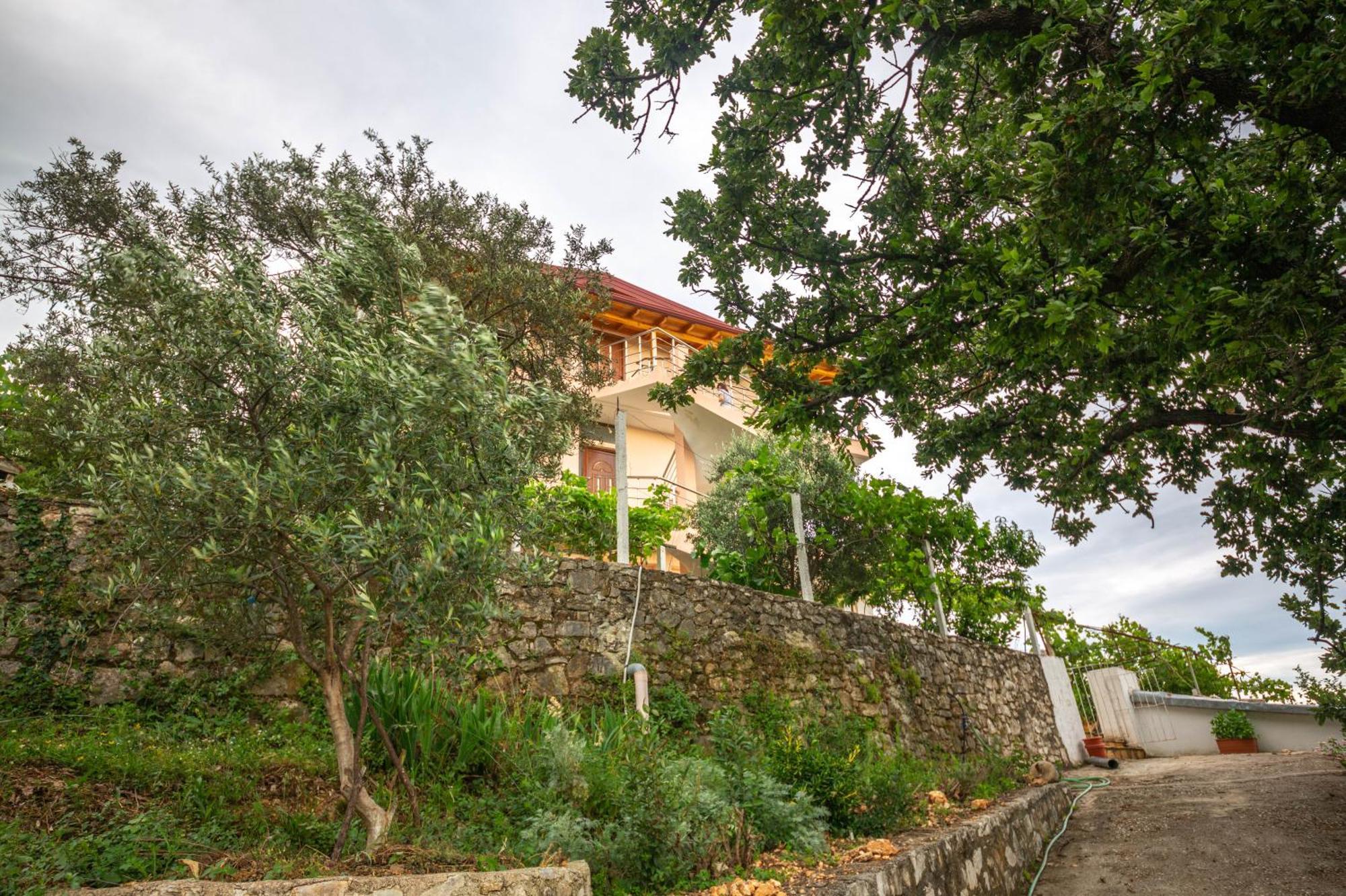 Villa Rondo Himare Bagian luar foto
